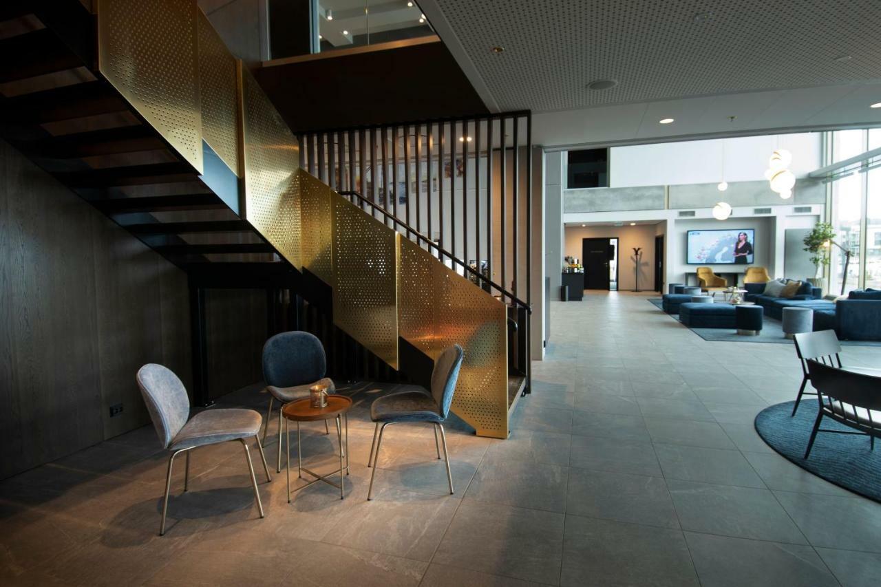 Mandal Hotel Екстер'єр фото