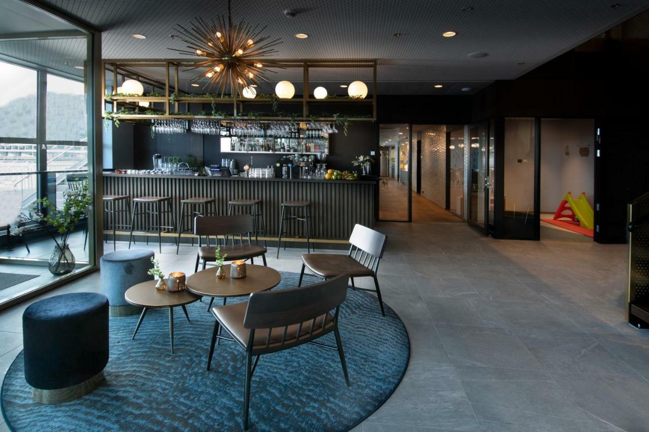 Mandal Hotel Екстер'єр фото